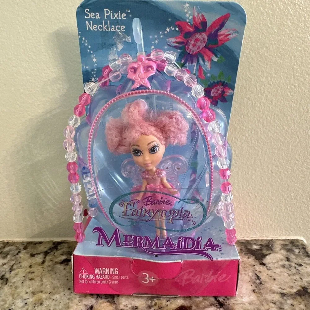 NEW Barbie Fairytopia Mermaidia Pink Sea Pixie Necklace &‎ Ring Doll #K0543 2006